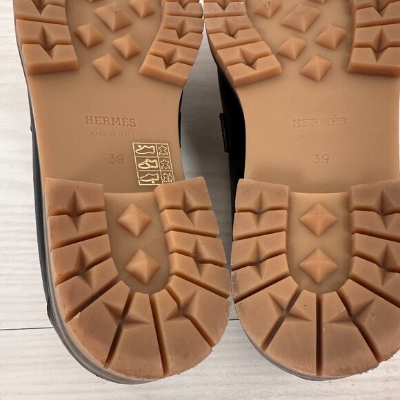 New Hermes Faubourg Loafer- 39 in Noir with Box, Dustbag, Receipt + Ribbon! - Picture 5 of 9